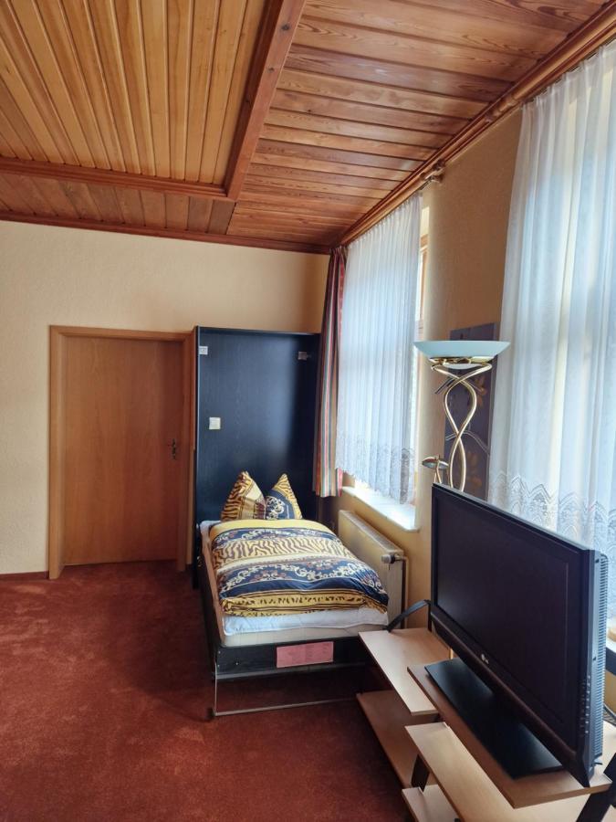 Ferienwohnung Matthission Oranienbaum-Woerlitz Exterior foto